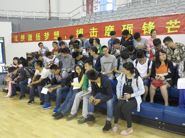 材院学子积极参加献血