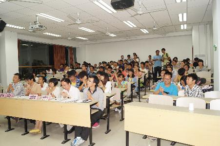 答辩会现场
