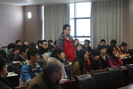 学生提问